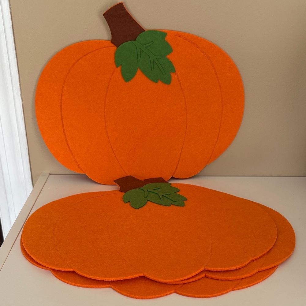 Set of 4 Pumpkin Placemats